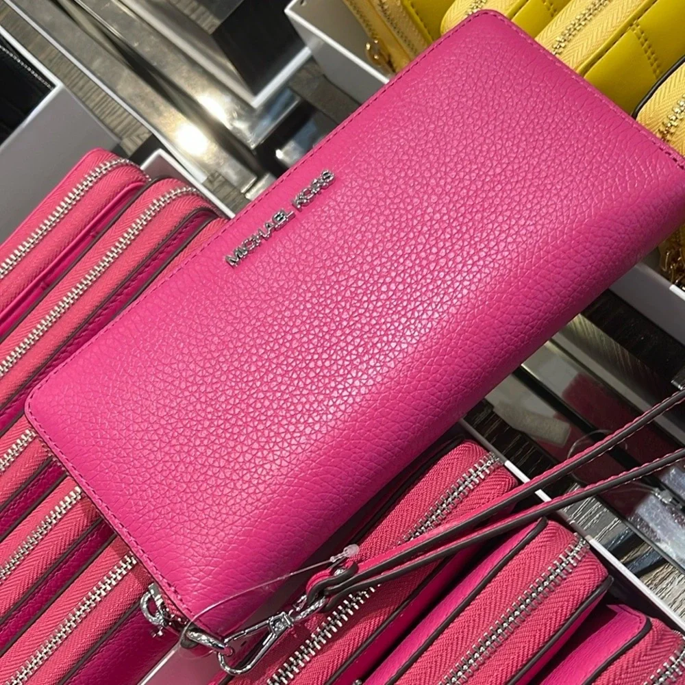 MICHAEL KORS JST Leather Continental Wristlet Phone Case Wallet 
Dragonfruit NWT - Picture 7 of 16